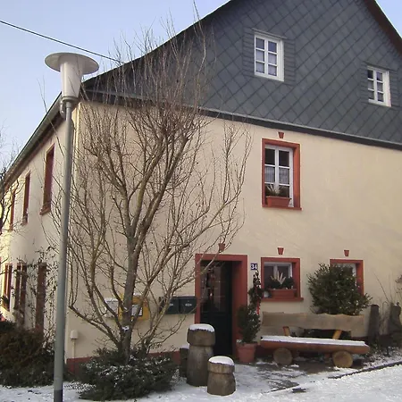 Snug In Morbach-riedenburg With Terrace Thalfang